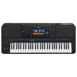 YAMAHA TECLADO...