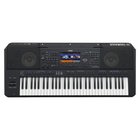 YAMAHA TECLADO...